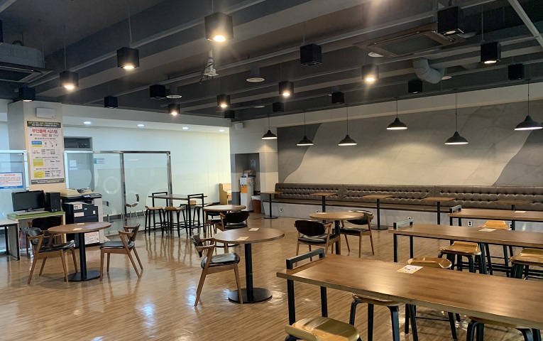 Study Cafe 디자인관 4층